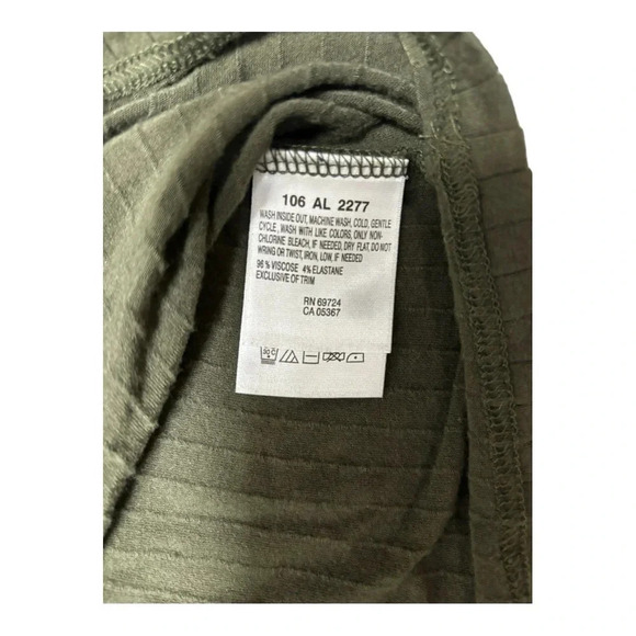 Hunter Green Large Women’s Columbia Sportswear T Shirt - Picture 13 of 13